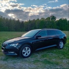 Škoda Superb 2,0   4X4 125Kw ELEGANCE