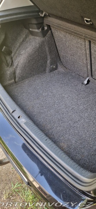Volkswagen Golf 2,0 Tdi highline, klima 1800