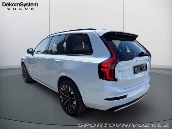 Volvo Ostatní modely XC90 2,0 XC90 T8 Plus Dark 4 2026