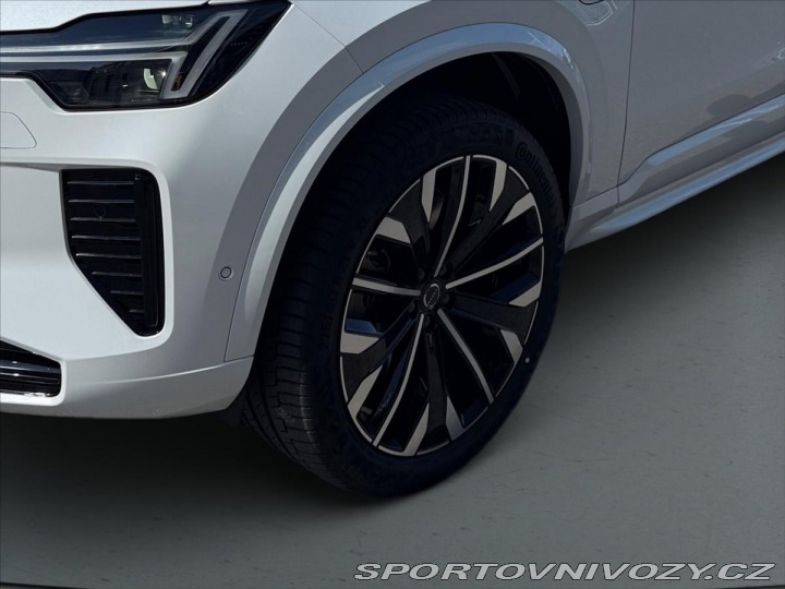 Volvo Ostatní modely XC90 2,0 XC90 T8 Plus Dark 4 2026