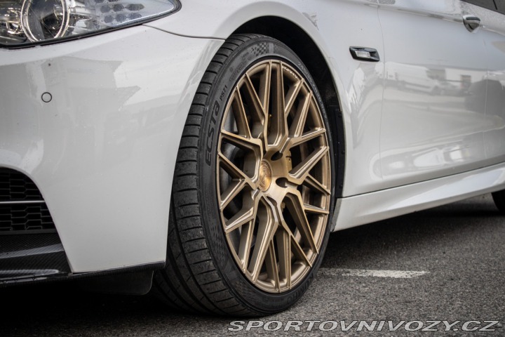 BMW 5 M550d xDrive, 280kW, A8, 2012
