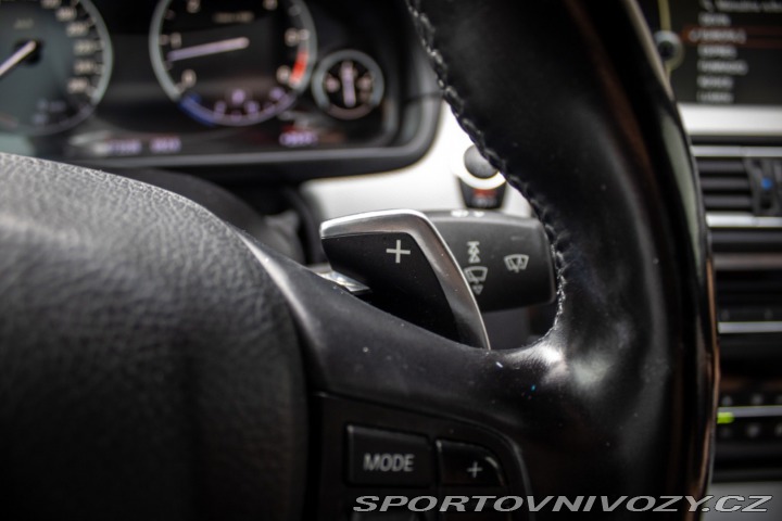 BMW 5 M550d xDrive, 280kW, A8, 2012