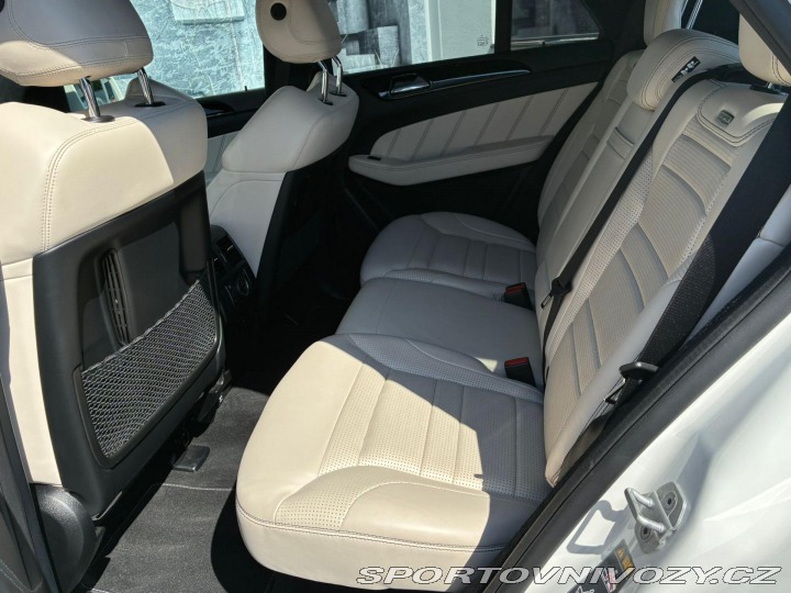 Mercedes-Benz Ostatní modely Třídy M ML63 AMG BITURBO,386KW, 4 2015