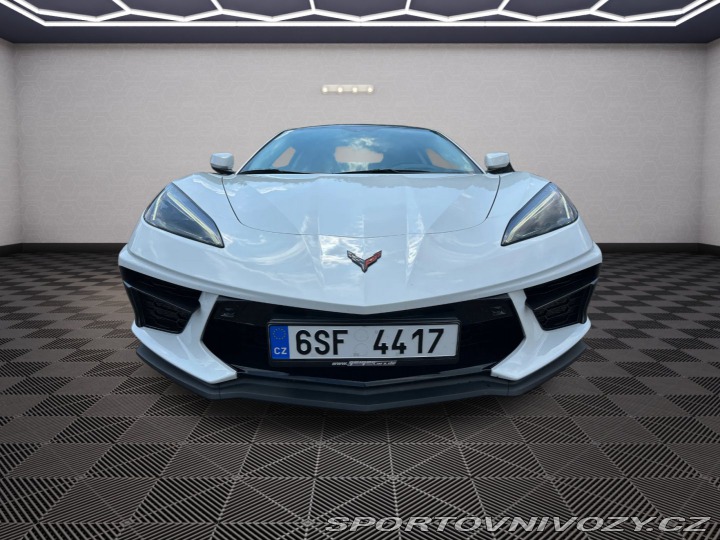 Chevrolet Corvette C8 Stingray 6.2 V8 354kW 2022
