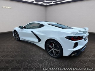 Chevrolet Corvette C8 Stingray 6.2 V8 354kW 2022