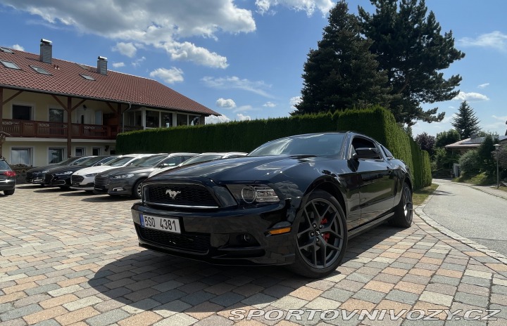 Ford Mustang 3.7 V6 Facelift 2014