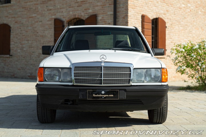 Mercedes-Benz E 190 E 1987