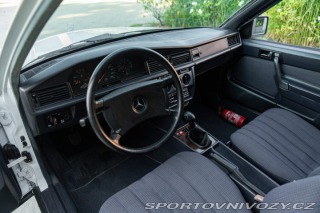 Mercedes-Benz E 190 E 1987