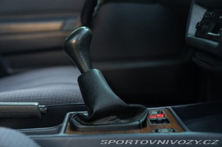 Mercedes-Benz E 190 E 1987