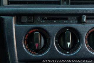 Mercedes-Benz E 190 E 1987