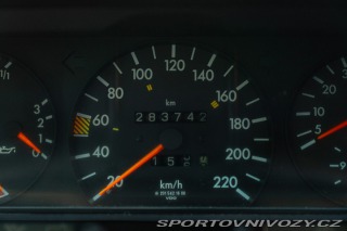 Mercedes-Benz E 190 E 1987