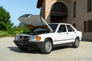 Mercedes-Benz E 190 E 1987