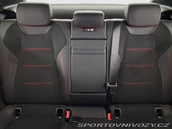 Mercedes-Benz A A 200 2021
