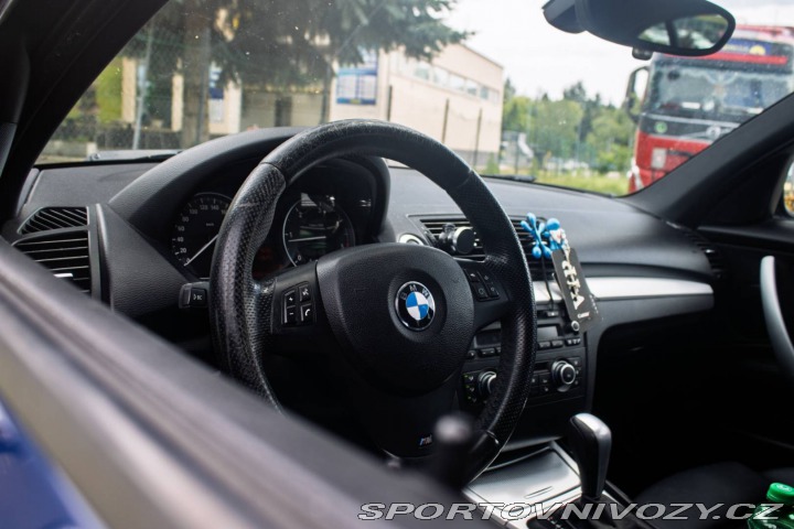 BMW 1 120 AT6 130kW / NA SPLÁT 2011