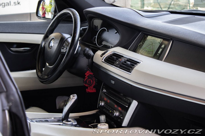 BMW 5 GT xDrive 230kW AT8 / NA 2013
