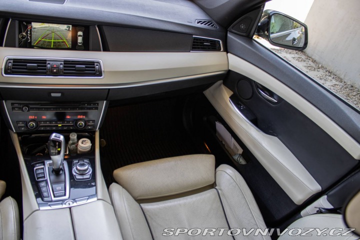 BMW 5 GT xDrive 230kW AT8 / NA 2013