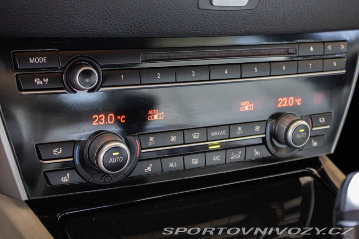 BMW 5 GT xDrive 230kW AT8 / NA 2013