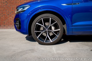 Volkswagen Ostatní modely Touareg  3.0 V6 TDI 210kw R-LINE/ 2023