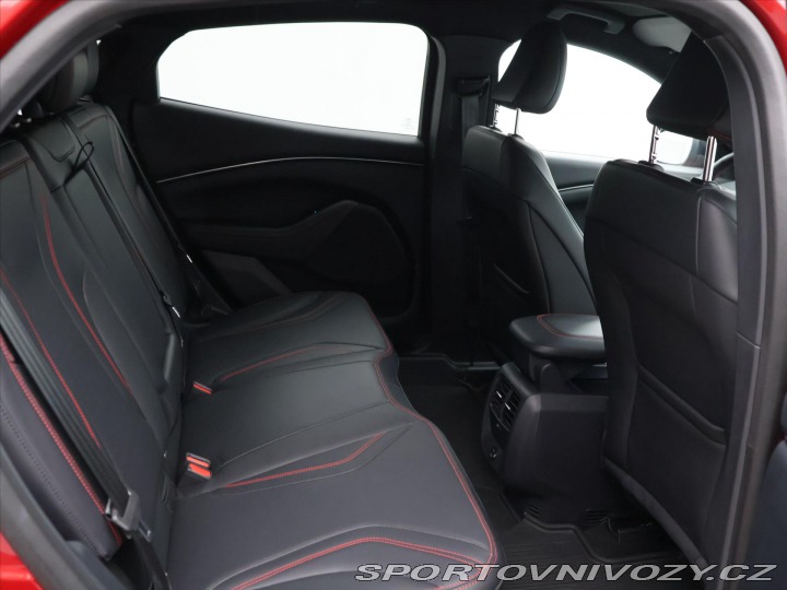 Ford Mustang 98,7kW Ext.Range AWD CZ D 2021