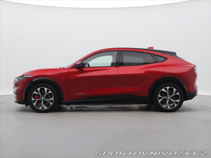 Ford Mustang 98,7kW Ext.Range AWD CZ D 2021