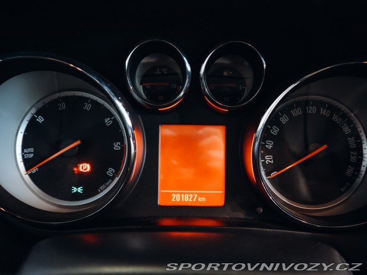 Opel Ostatní modely Zafira 2.0CDTi OPC Line 2015