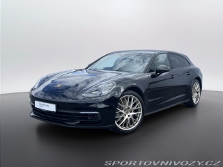 Porsche Panamera 4