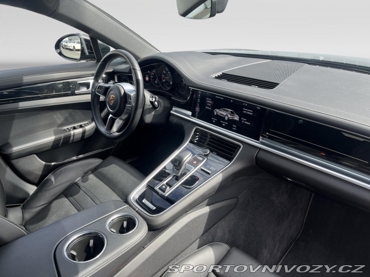 Porsche Panamera 4 2020
