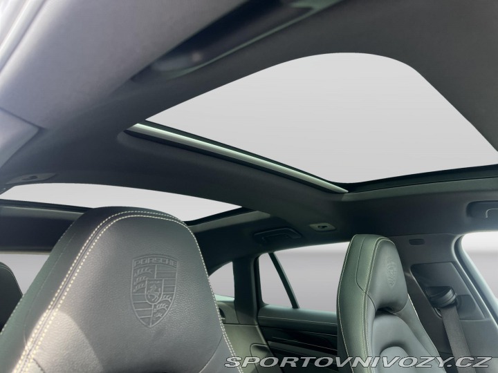 Porsche Panamera 4 2020