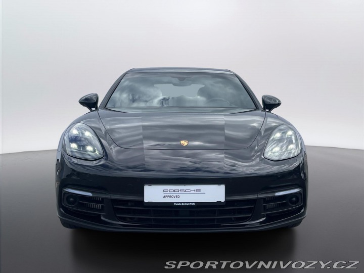 Porsche Panamera 4 2020