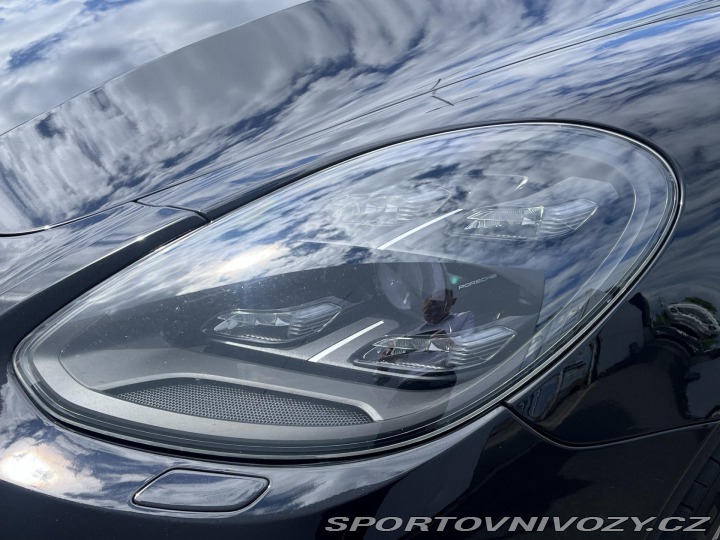 Porsche Panamera 4 2020