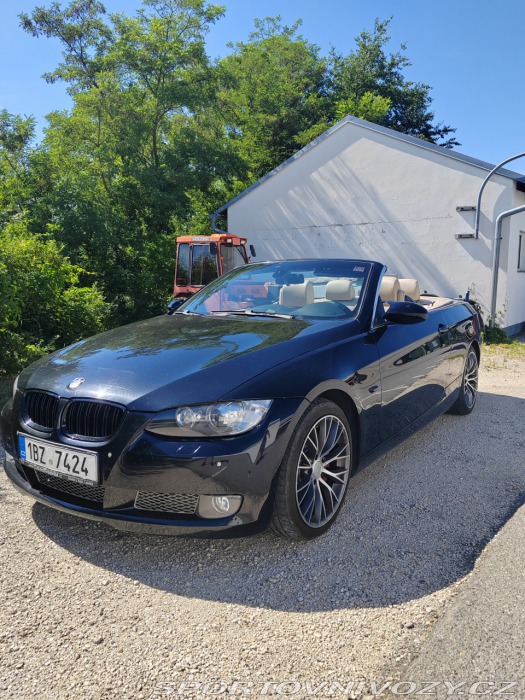 BMW 3 E93 335i