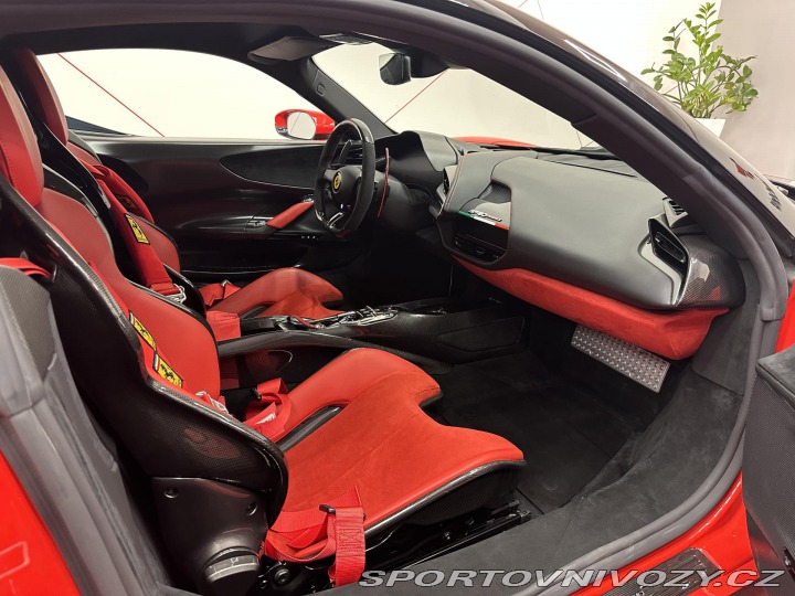 Ferrari SF90 A.F.* FULL CARBON*ZÁRUKA* 2023