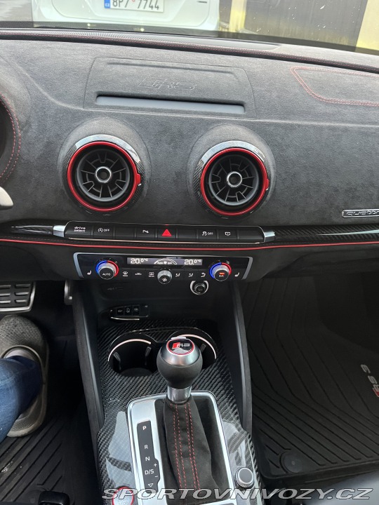 Audi RS3  2019