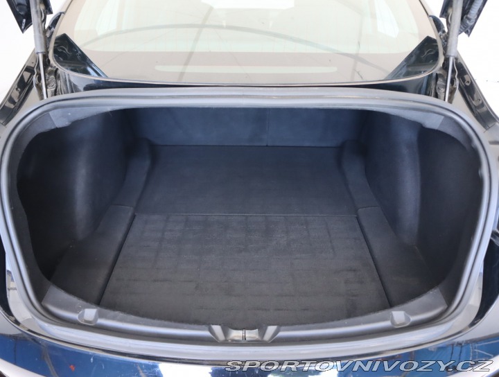 Tesla Model 3 Std Range Plus 52kWh 2019