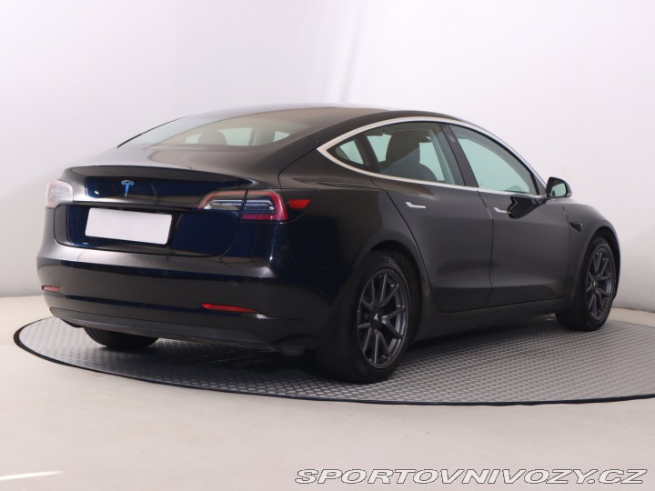 Tesla Model 3 Std Range Plus 52kWh 2019
