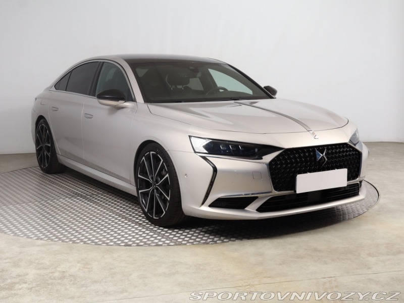 Ostatní značky Ostatní modely DS 9 Rivoli E-Tense 4x4