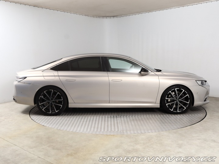 Ostatní značky Ostatní modely DS 9 Rivoli E-Tense 4x4 2022