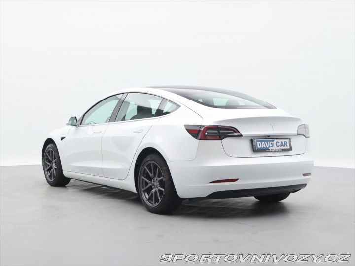 Tesla Model 3 239kW Standard Range+ EAP 2019