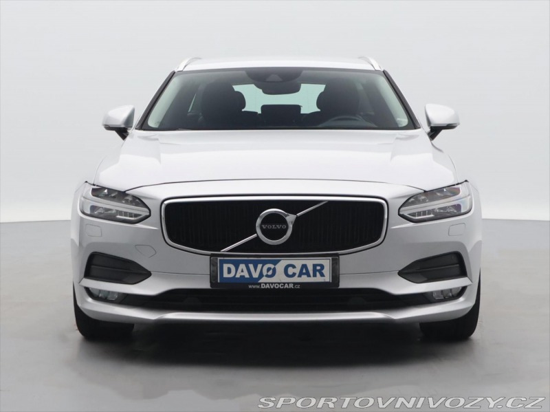 Volvo V90 2,0 T5 184kW Momentum CZ