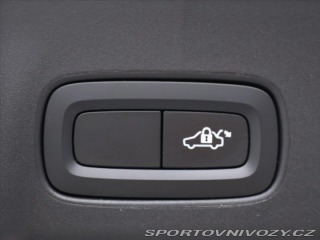 Volvo V90 2,0 T5 184kW Momentum CZ 2019