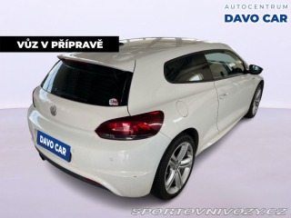 Volkswagen Scirocco 2,0 TSi 155 kW R-line bi- 2010