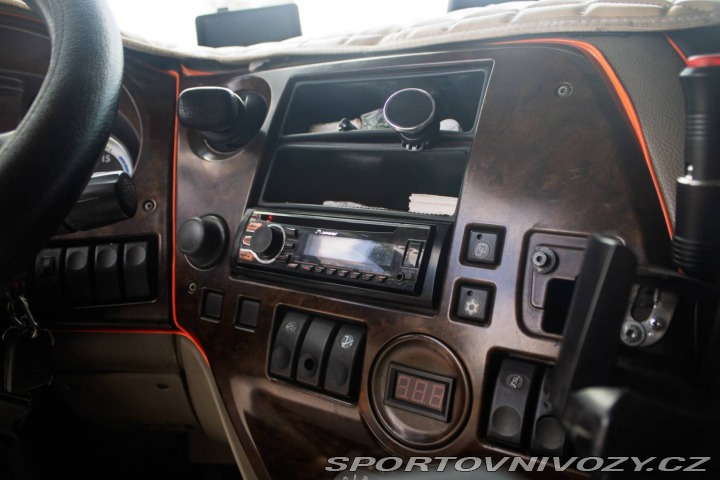 Ostatní značky Ostatní modely DAF XF  105.460 4x2 / NA SPLÁTKY 2006