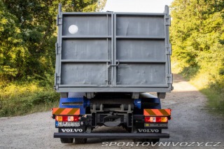 Ostatní značky Ostatní modely Ťahače, nákladné autá nad 7,5 t Volvo Volvo FH12 420 6x2 2004 / 2004
