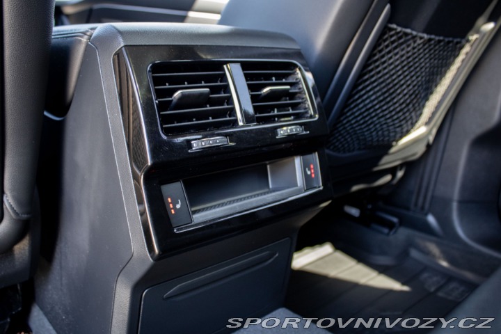 Volkswagen Ostatní modely Touareg  3.0 V6 TDI 286k R-Line 4 2019