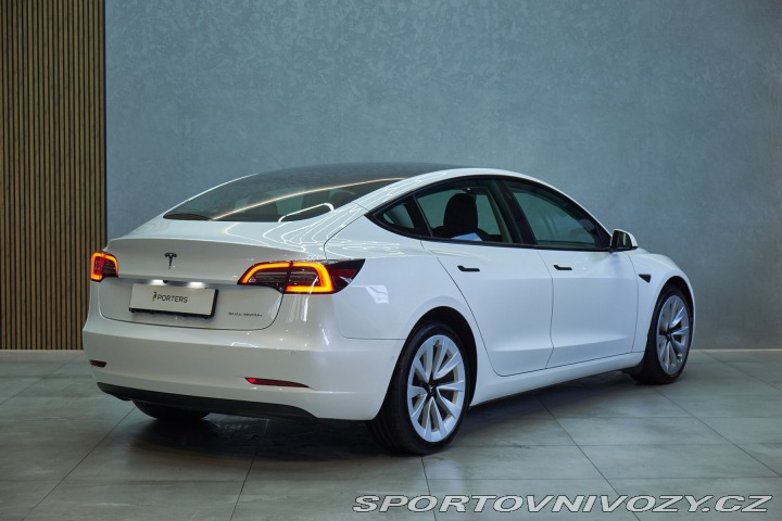 Tesla Model 3 Dual Motor 2022