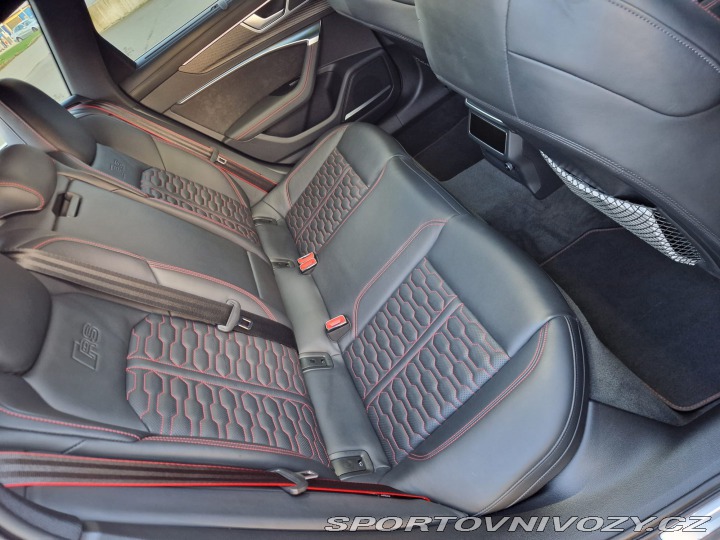 Audi RS6 Avant C8 Serviska DPH 2021