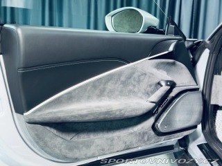 Ferrari Roma FULL CARBON MAX VÝB ZÁRUK 2021