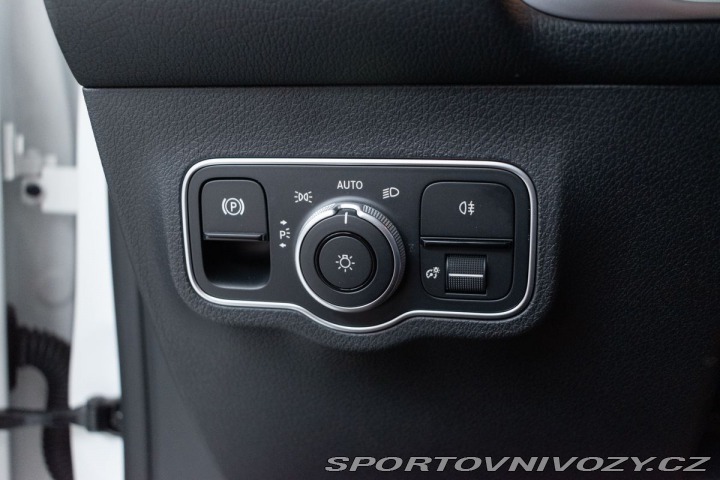 Mercedes-Benz Ostatní modely EQB 300 66kWh*4MATIC*AMG*KAME 2024