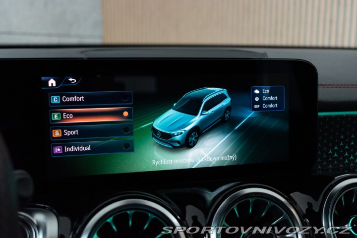Mercedes-Benz Ostatní modely EQB 300 66kWh*4MATIC*AMG*KAME 2024
