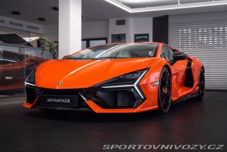 Lamborghini Revuelto  2026